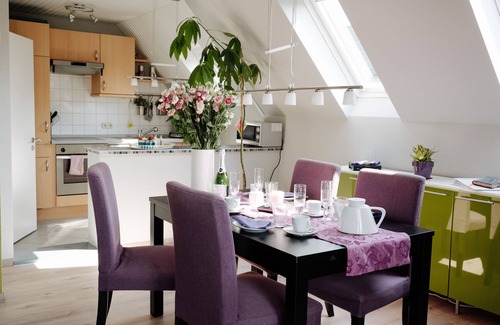 Bak Apartamento | Modern family accommodation just 5 minutes from the lake