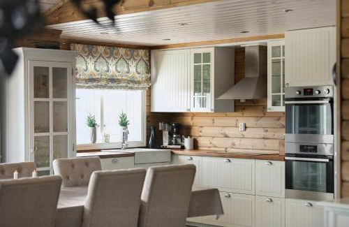 B Casa | Modern Family Cabin Near Vinterland Ski Resort