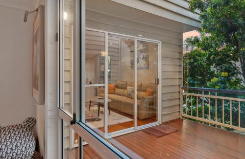 Teneriffe Casa | Modern Family Home in Brisbanes Trendiest Suburb