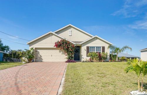 Diplomat Casa | Modern Family Home with Patio and Yard in Cape Coral!