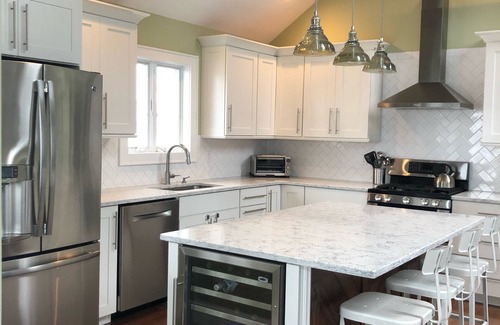 Long Beach Casa | Modern family retreat just steps from the beach.