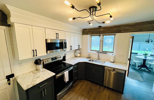 Bethlehem Casa | Modern farmhouse charm in the heart of Bethlehem
