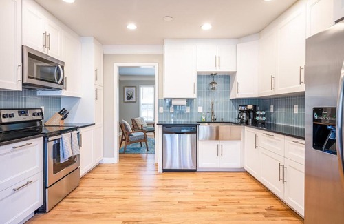 Decatur Casa | Modern Farmhouse Stay in Decatur