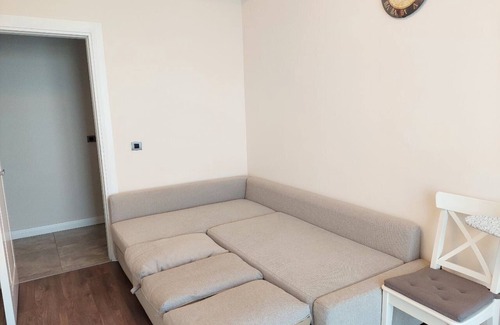 Bayrampasa Apartamento | Modern Flat Apt Near City Center (Apt. 49)