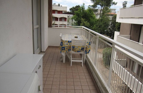 Grado Pineta Apartamento | Modern Flat at Grado Pineda - Beahost Rentals