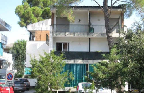 Grado Pineta Apartamento | Modern Flat at Grado Pineda - Beahost Rentals