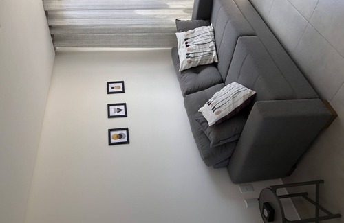 Jardim Rosas Apartamento | Piso moderno en Miramar