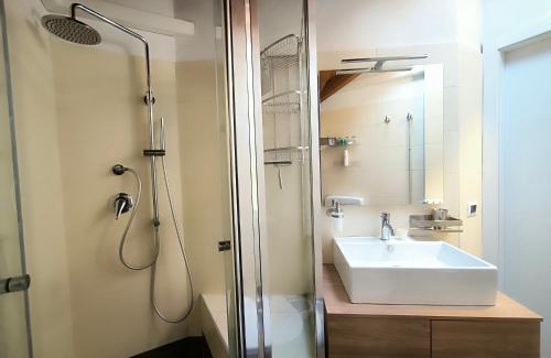 Baveno Apartamento | Modern flat in old town Baveno