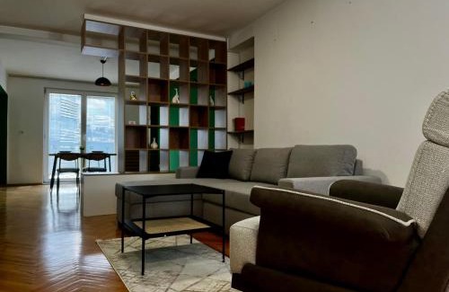 Matiçan Apartamento | Modern Flat in Prishtina Centre