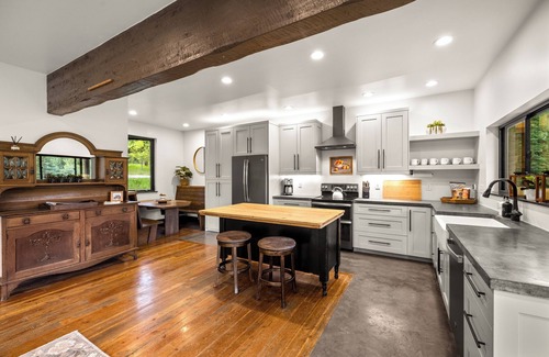 Whitefish Casa | Modern Forest Getaway - Mins From Whitefish, Glacier Park, & Ski Mtn