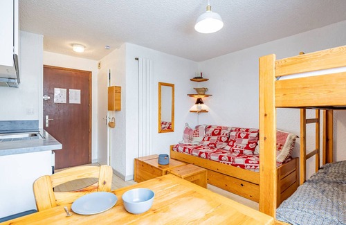 Montgellafrey Apartamento | Moderno estudio de 19m², cerca de pistas y comercios, 4 pers