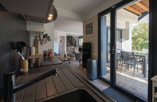 Saint-Georges-de-Didonne Villa | Modern villa 6 to 8 pers. 100m from Royan beach