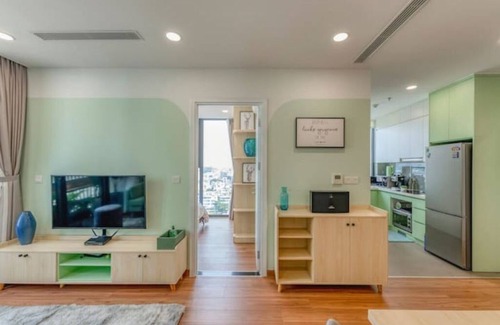 Tan Thuan Tay Apartamento | Modern, fully equipped & stunning city view 2BR Apt. 5m to PMH