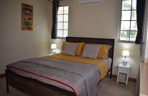 Christie Apartamento | Nuevo apartamento moderno de 2 camas totalmente equipado