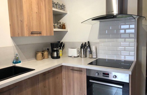 Ecommoy Cabaña | Casa espaciosa con jardín y terraza cerca de Le Mans