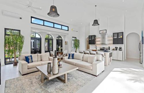 Potrero Casa | Modern Garden Villa with Private Pool, Outdoor Kitchen & Separate Casita Near Playa Potrero