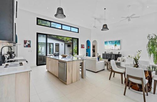 Potrero Casa | Modern Garden Villa with Private Pool, Outdoor Kitchen & Separate Casita Near Playa Potrero