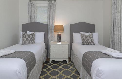 Columbia Casa | Modern Gem in Columbia