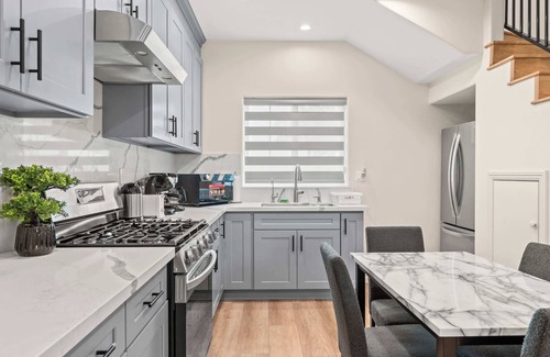 Rosemead Casa | Modern Getaway Near Pasadena & DTLA