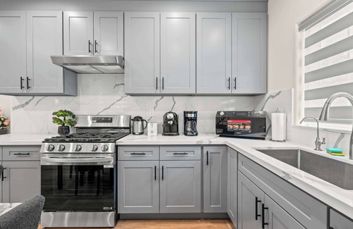 Rosemead Casa | Modern Getaway Near Pasadena & DTLA