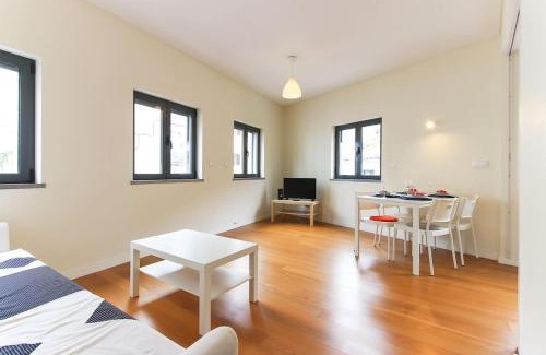 Alfama Apartamento | Modern Graça 1
