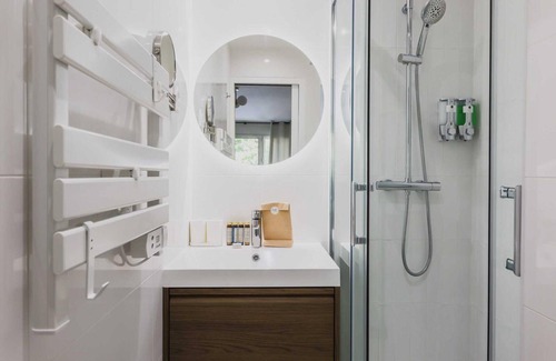 Meudon-la-Foret Apartamento | Modern "green Suites" Residence - Meudon/velizy