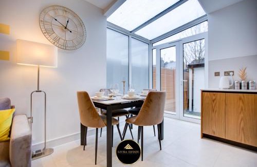 Croham Apartamento | Modern Ground Floor, 2 Bed, 2 Bath Apt By Livra Estate Short Lets & Serviced Accommodation South Croydon With Garden