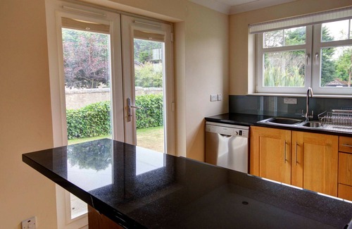 Brora Apartamento | Modern ground floor apartment located in the heart of rural Brora, Sutherland.
