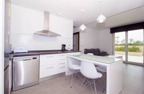 La Mata Apartamento | Apartamento moderno en planta baja con terraza de 80m² + parking en la playa de La Mata