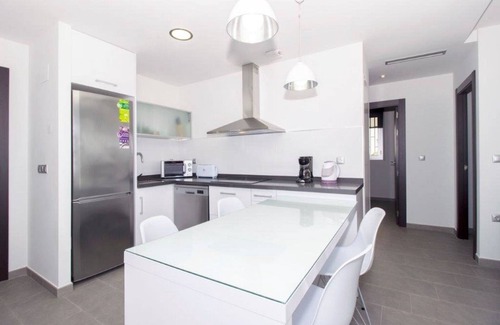 La Mata Apartamento | Apartamento moderno en planta baja con terraza de 80m² + parking en la playa de La Mata