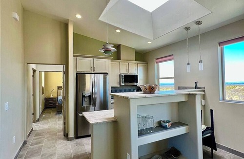 Mesilla Park Casa | Modern guesthouse on 11.5 amazing desert view acres.