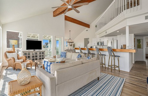 Indian Beach Casa | Modern Gulf-front beach house with multiple decks, washer/dryer, & central AC