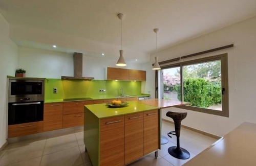 Can Ramon Villa | Moderna casa con piscina privada