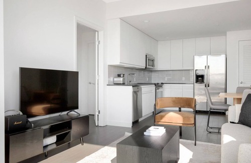 Hoboken Apartamento | Modern Hoboken 2BR w/ Doorman, Gym & W/D, near shuttle, by Blueground