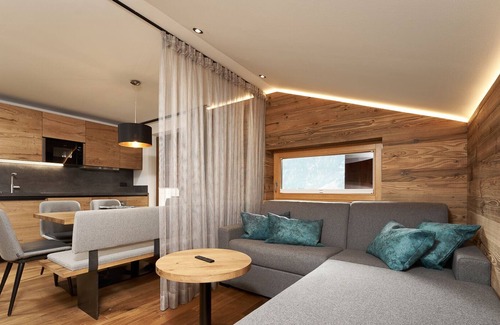 Runhof Condominio | Modern holiday apartments - perfect location for winter and summer