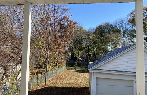 New Haven Apartamento | Modern Home 10 minutes from Yale Hospital & University