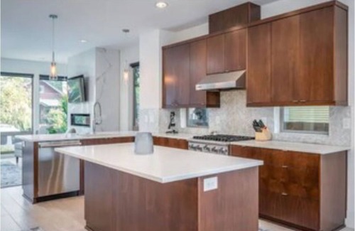 Mississippi District Casa | Modern home blocks from trendy Mississippi Ave