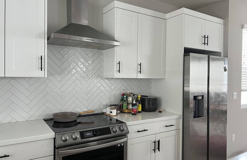 Gardena Casa | Modern Home in Gardena. Close to LAX, SoFi. Newly built in 2023. Gated Community