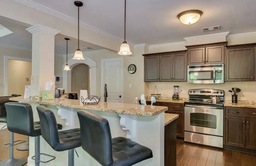 Grovetown Casa | Modern home in Grovetown, GA