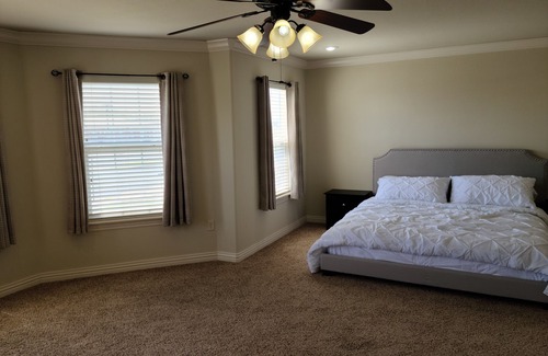 Lowell Casa | Modern home in lowell, ar