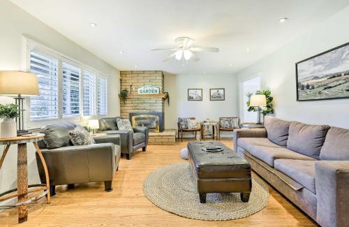 Petaluma Casa | Modern Home in Napa Area with Hot Tub and Game Room!