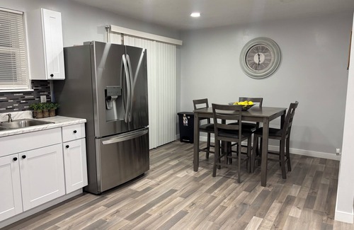 Salt Lake City Casa | Modern Home- near airport