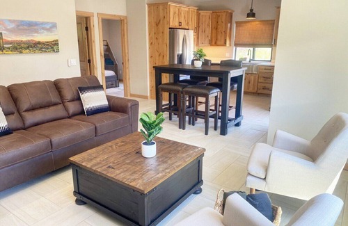 Del Norte Casa | Modern Home on Rio Grande River