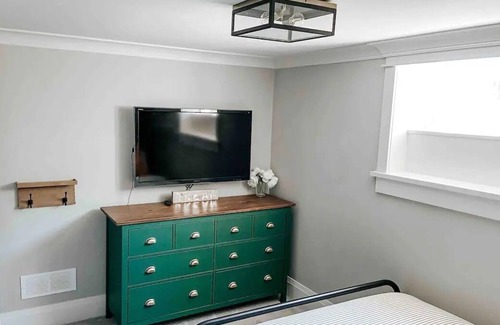 Bracebridge Casa | Modern Home w/ Pool, Fireplace, Movie/Game Room, Gym
