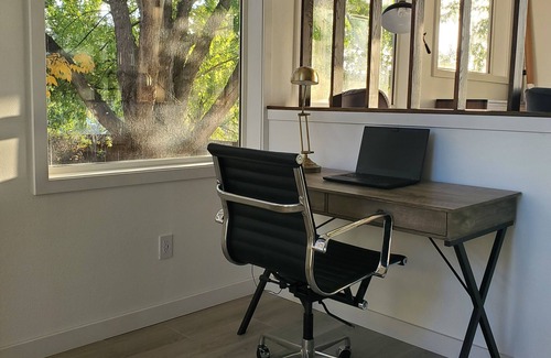 East Central Casa | Modern Home with Game Room, Private Yard, Epic Views, 5B Sleeps 8+