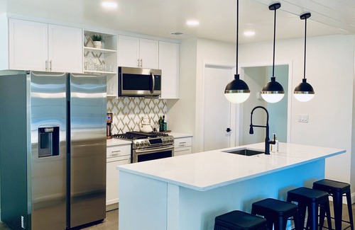 North Austin Civic Association Casa | Modern Home with Spacious Yard 5 Min to Domain!
