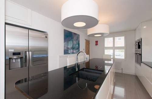Treator Casa | Casa moderna - 5 minutos a pie hasta el puerto de Padstow