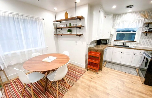 Grants Pass Casa | Modern House, Walk To Historic Downtown!