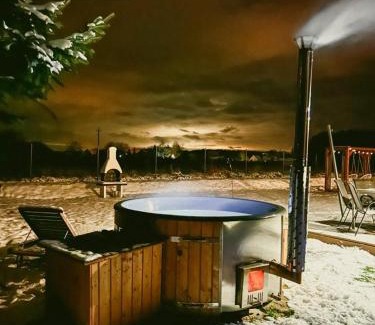 Kolczewo Casa | Modern house with private hot tub