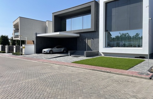Prymors'kyi district Casa | Modern house with private pool - 5 min to the private beach